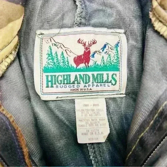 Highland Mills Camo Long Sleeve
Coverall Boy's Medium - Picture 9 of 9